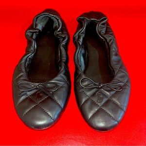 Ralph Lauren Quilted leather ballet flats in size 9.5B
